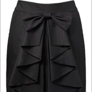 Vintage VS pencil skirt w: 🎀